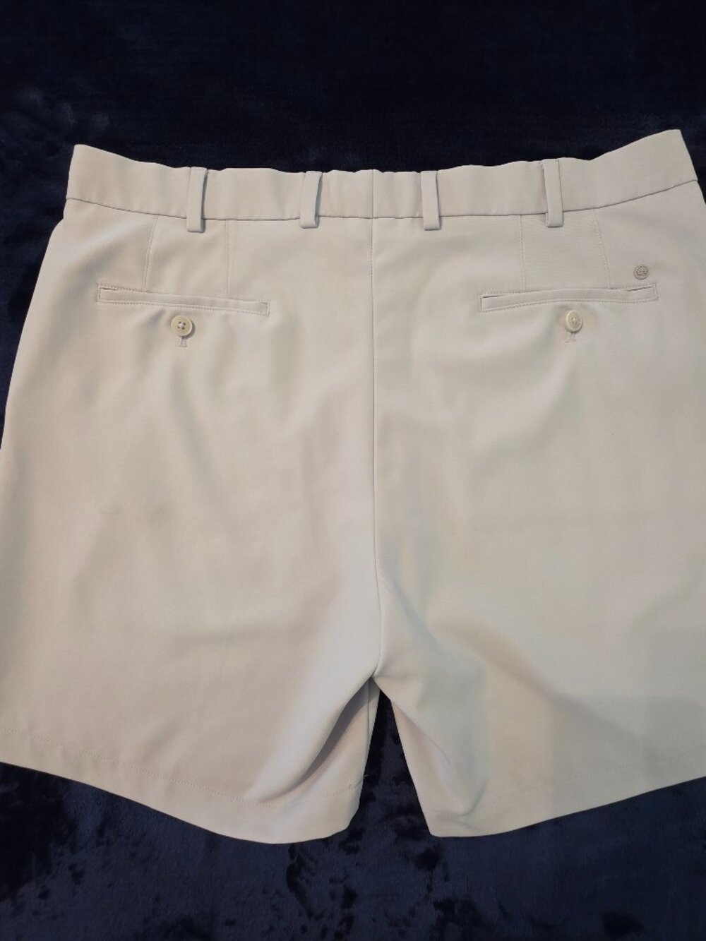 Peter Millar Performance Khaki Golf Shorts, Men's Size 36 - Picture 5 of 10